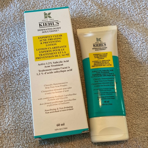 Kiehl's Expertly Clear Moisturizer for Acne Prone Skin with Salicylic Acid - Picture 6 of 9